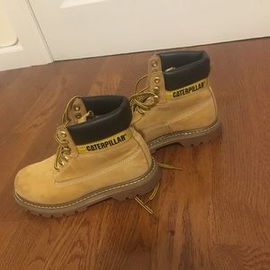 CAT boots